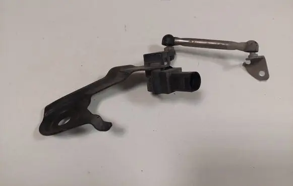Audi A6 S6 C7 4G Front height sensor lever 8R0941309C 1T0907503A
