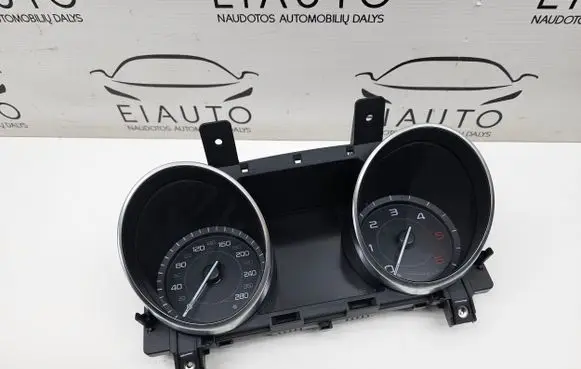 Jaguar XE Speedometer (instrument cluster) GX7310849EE