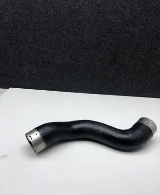 Mercedes-Benz E W212 Intercooler hose/pipe