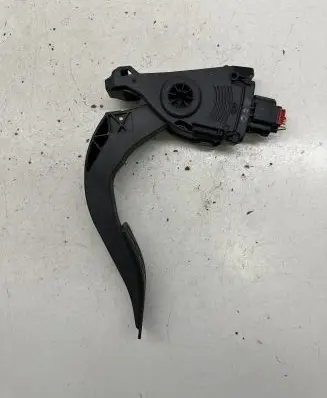 Audi Q5 SQ5 Accelerator throttle pedal 8K1723523 6PV00950501