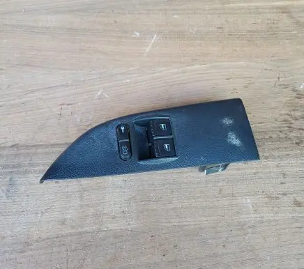 Skoda Fabia Mk1 (6Y) Electric window control switch 1J3959857A 03755120
