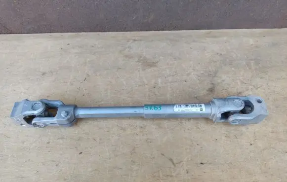 BMW M3 F80 Steering column universal joint 2284712 32302284712