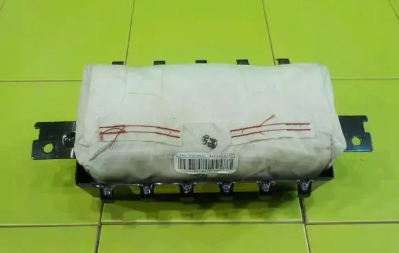 Hyundai i30 Passenger airbag 84530A6000 XP182