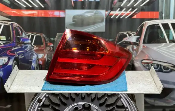 BMW 3 F30 F35 F31 Rear/tail lights 7372788