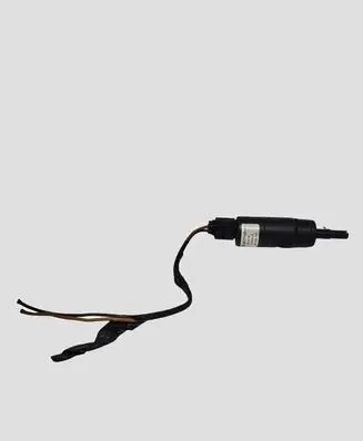 BMW 3 E46 Headlight washer pump 837743001 13264010 001004