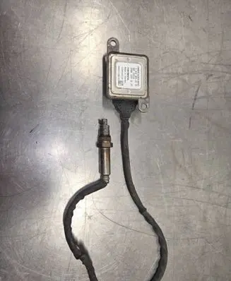 Mercedes-Benz C W205 Lambda probe sensor A0009052809