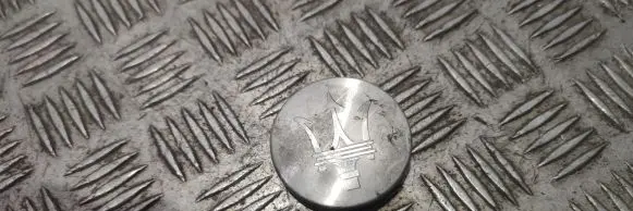 Maserati Levante Original wheel cap