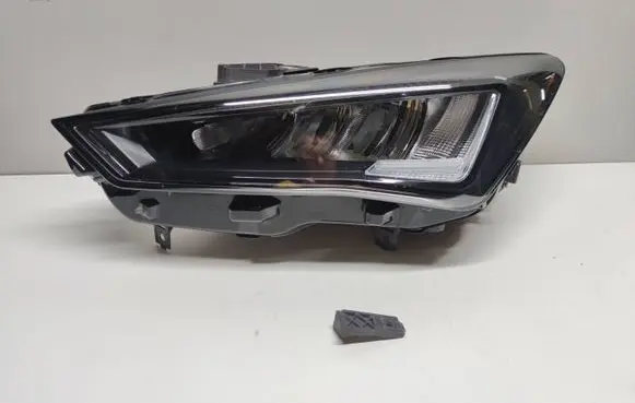 Seat Leon IV Headlight/headlamp 5FB941005D