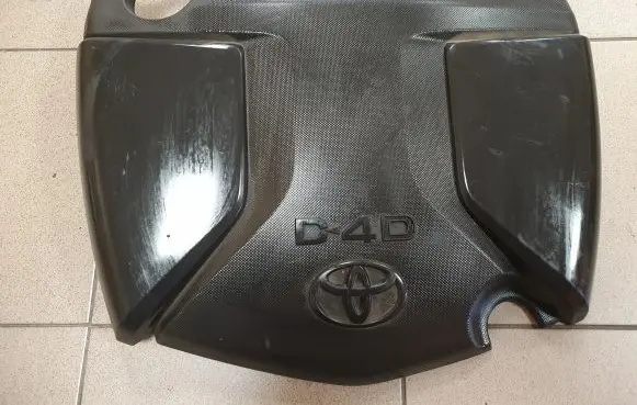 Toyota Avensis T270 Engine cover (trim) 126110X020
