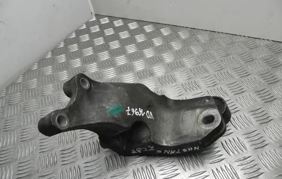 Ford S-MAX Engine mounting bracket FR3C6037CA VD16967