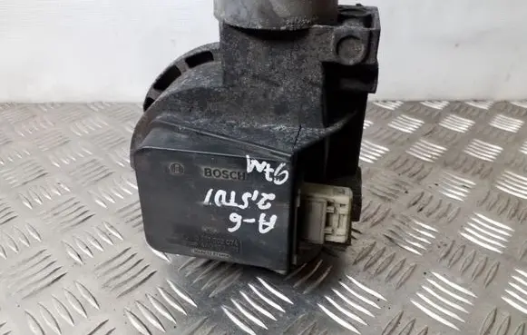 Audi A6 S6 C4 4A Mass air flow meter 0281002074 4A0133471
