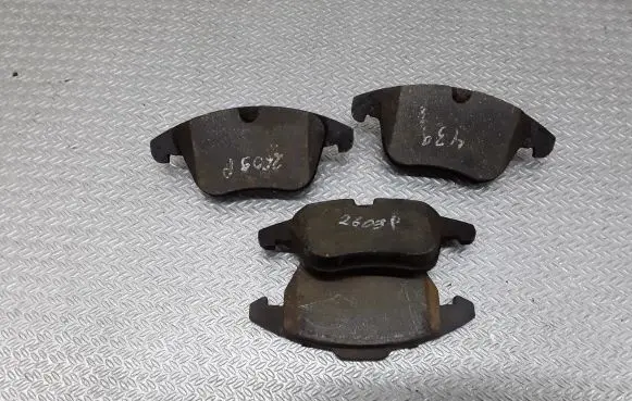 Volvo S80 Brake pads (front) 