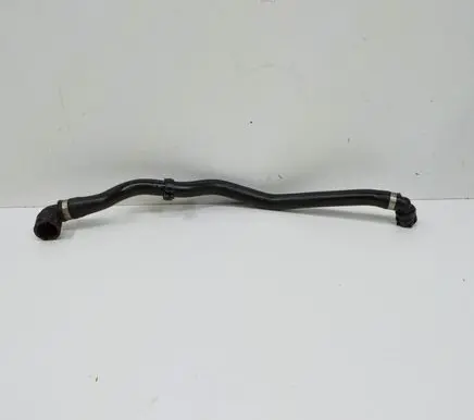 BMW 4 F32 F33 Engine coolant pipe/hose 7624676