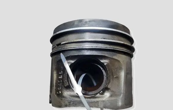 BMW 3 E90 E91 Piston N47