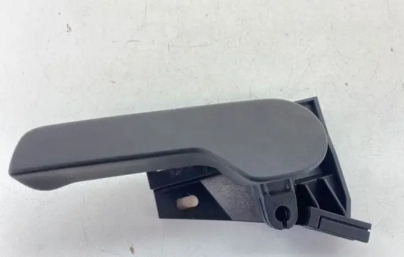 Volkswagen PASSAT B6 Engine bonnet (hood) release handle 1K1823633 1J1823533C