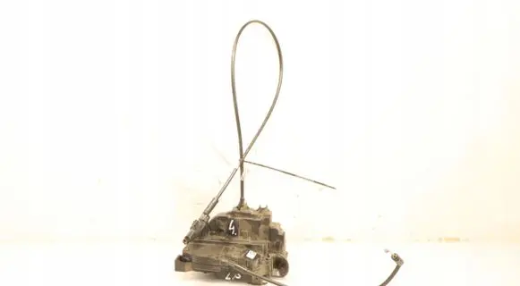 Renault Clio III Front door lock