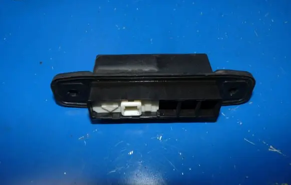 Toyota Avensis T270 Tailgate/trunk/boot lid