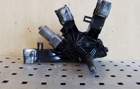 Citroen C4 Grand Picasso Rear window wiper motor 9677680580