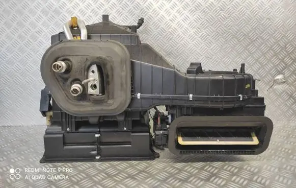 Opel Astra J Interior heater climate box assembly 13338026 366974173 V7839002