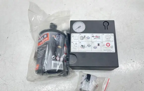 KIA Optima Tire air pump compressor 09130D4001 52933D4000