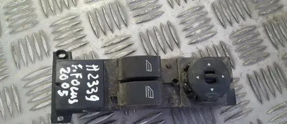 Ford Focus Electric window control switch 3M5T14529DE