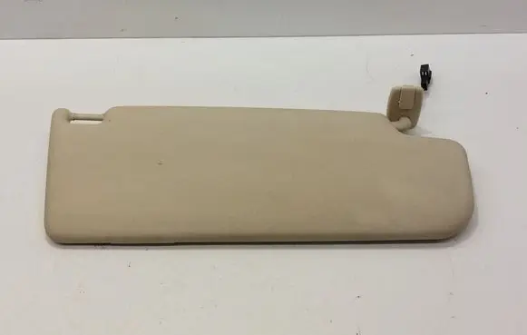 Sun visor
