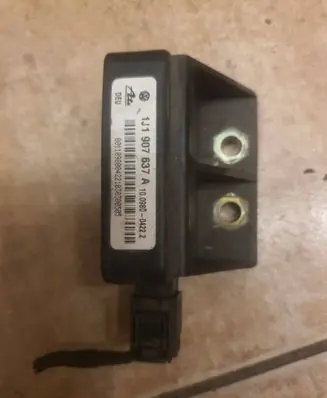 Volkswagen Golf IV ESP acceleration yaw rate sensor 1J1907637A 10098004222 10980422100300