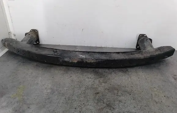 Volkswagen PASSAT B5.5 Front bumper support beam 