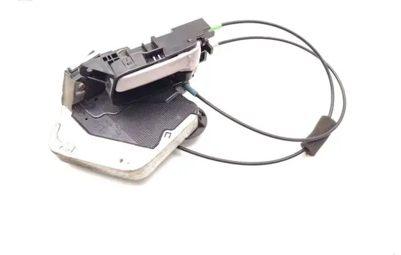 Suzuki Grand Vitara II Front door lock 5J0421