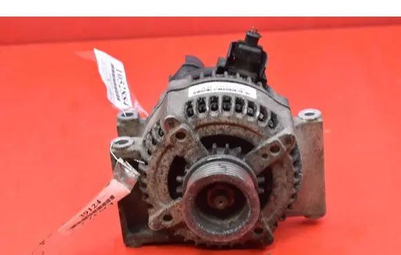 Opel Astra J Generator/alternator 13587304B