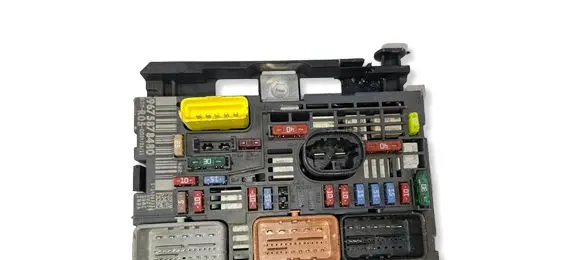 Peugeot Partner BSM Control unit 9675878480
