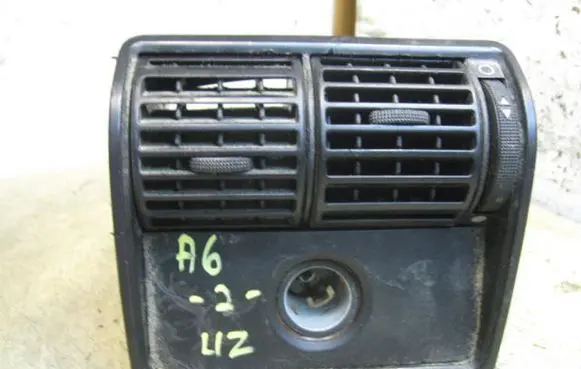 Audi 100 S4 C4 Rear air vent grill 4A0863277