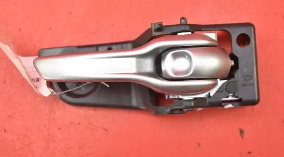 Jeep Grand Cherokee Front door interior handle