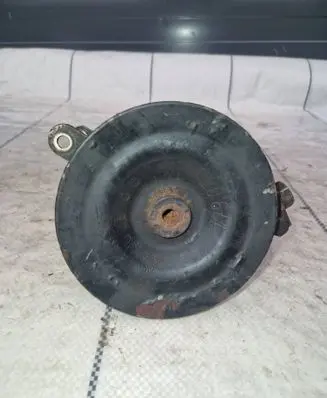 Opel Frontera A Power steering pump 20644