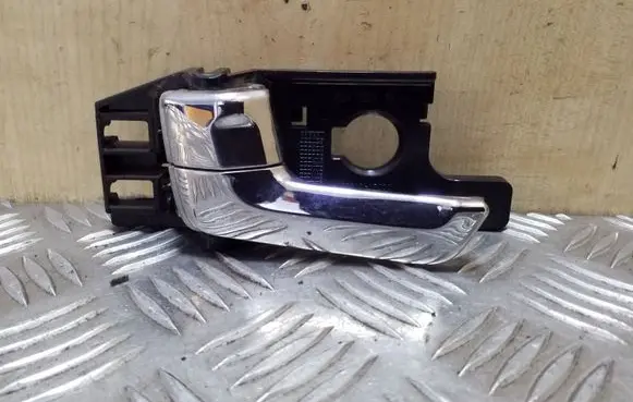 KIA Sportage Rear door interior handle 826131F000