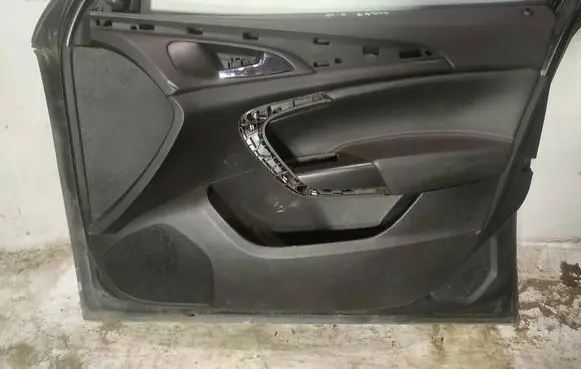 Opel Insignia A Front door card panel trim