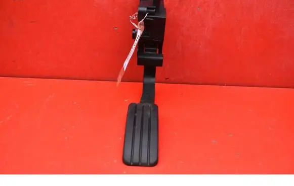 Dacia Dokker Accelerator throttle pedal 180021343R