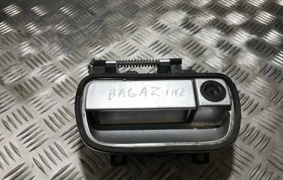 Peugeot 806 Tailgate/trunk/boot exterior handle 92020200