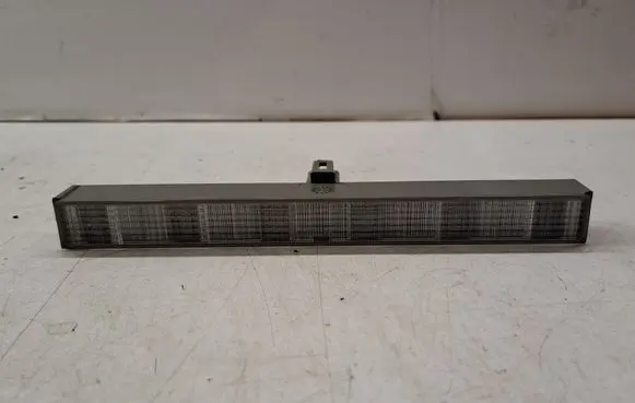 Toyota Verso Third/center stoplight 89076252 8157005100