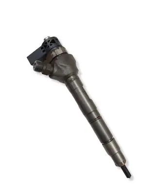 Audi A4 S4 B8 8K Fuel injector 03L130277J