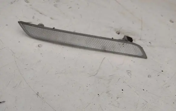 BMW X6 E71 Front reflector 7187088