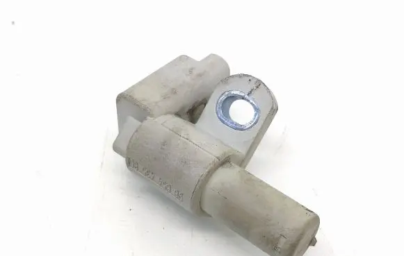 Peugeot Expert Camshaft speed sensor 9665443580