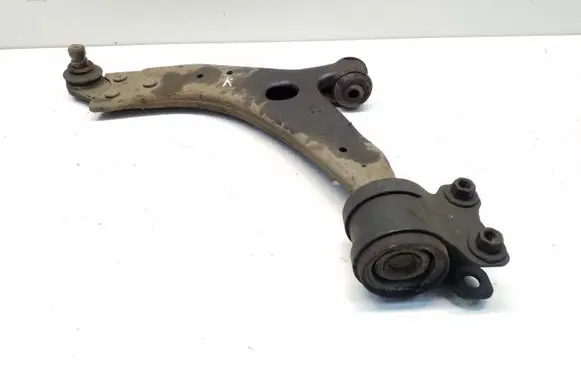 Ford Kuga I Front lower control arm/wishbone