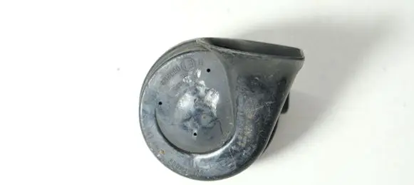 Audi A4 S4 B6 8E 8H Horn signal 8E0951223