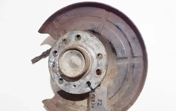 Opel Zafira A Rear wheel hub