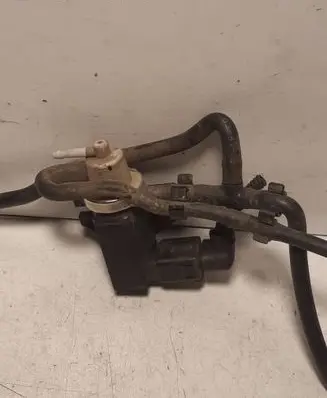 Volkswagen PASSAT B6 Turbo solenoid valve 1J0906627A