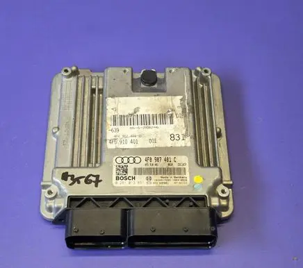 Audi A6 S6 C6 4F Engine control unit/module 0281013831 4F5910401 4F0907401C