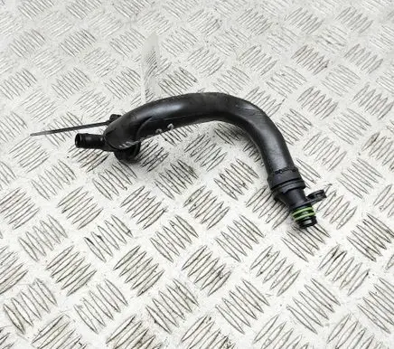 Audi A1 Breather hose/pipe 04E103474K