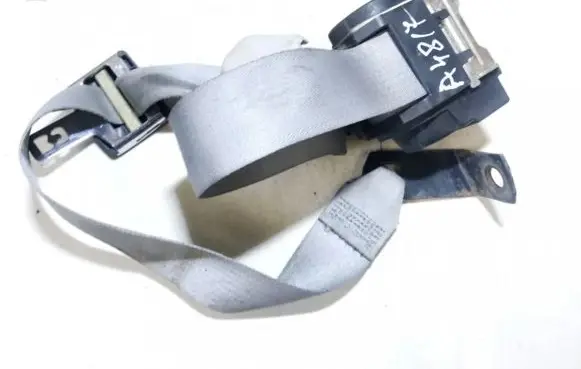 Opel Sintra Rear seatbelt