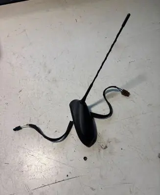 Opel Zafira C Aerial GPS antenna 000140640 39151093 7410300000000K